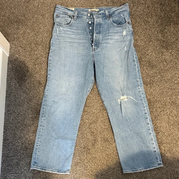 Levi's Ribcage High Rise Women's Jeans - Picture 1 of 4